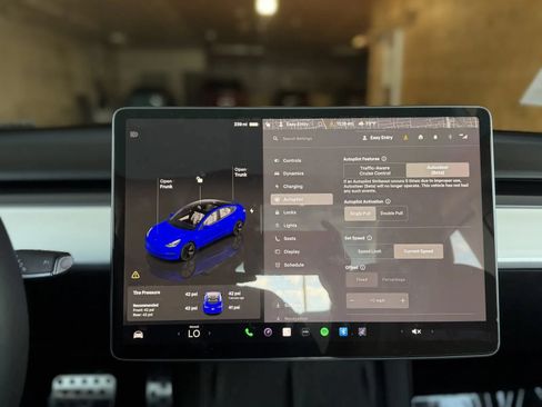 Used 2023 Tesla Model 3 Standard Range RWD image 32