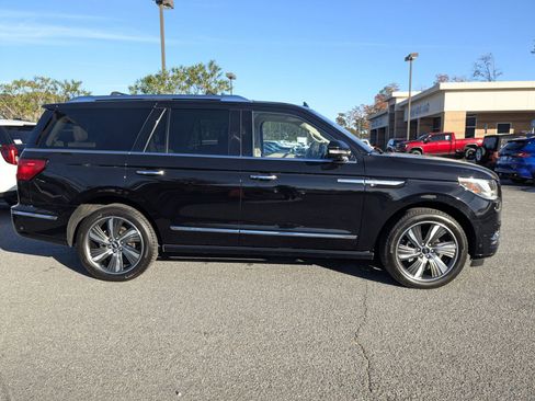 Used 2019 Lincoln Navigator Reserve w/ Cargo Package image 3