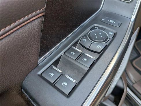 Used 2025 Ford F350 King Ranch w/ Tremor Off-Road Package AWD/4WD image 11
