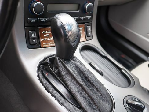 Used 2007 Chevrolet Corvette Coupe w/ Preferred Equipment Group image 38