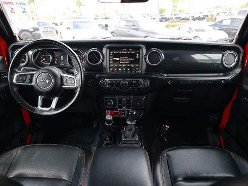 Used 2022 Jeep Wrangler Unlimited Rubicon w/ Xtreme Recon 35" Tire Package AWD/4WD image 30