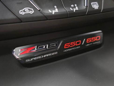Used 2018 Chevrolet Corvette Z06 w/ Battery Protection Package RWD image 4