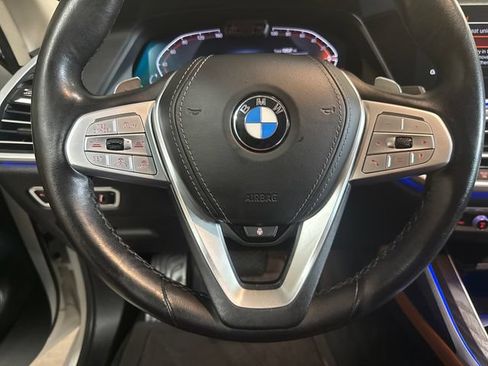 Used 2022 BMW X7 xDrive40i w/ Premium Package AWD/4WD image 23
