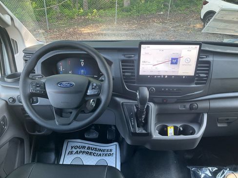 New 2026 Ford Transit 250 Low Roof RWD image 23
