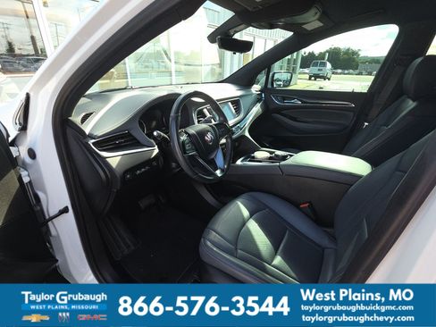 Used 2022 Buick Enclave Premium FWD image 8