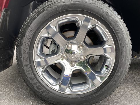 Used 2017 RAM 1500 Express RWD image 40