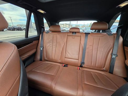 Used 2017 BMW X5 xDrive40e image 14