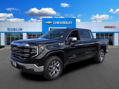 New 2026 GMC Sierra 1500 SLT w/ SLT Convenience Package