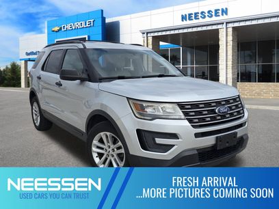 Used 2017 Ford Explorer FWD