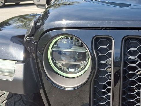 Used 2020 Jeep Gladiator Rubicon w/ Dual Top Group image 11