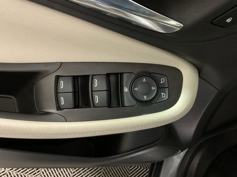 Used 2023 Buick Encore GX Preferred w/ Cold Weather Comfort Package image 19