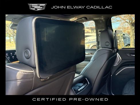 Certified 2023 Cadillac Escalade Sport Platinum w/ LPO, ONYX Package image 17