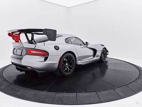 Used 2016 Dodge Viper ACR w/ Extreme Aero Package RWD image 23