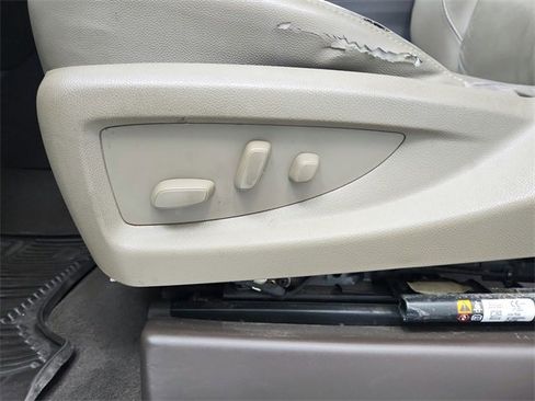 Used 2018 Chevrolet Silverado 1500 LTZ Z71 w/ LTZ Plus Package image 20