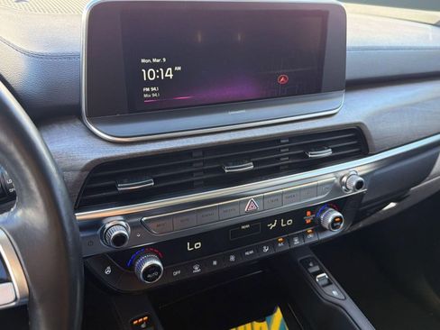 Used 2022 Kia Telluride EX w/ EX Premium Package image 23