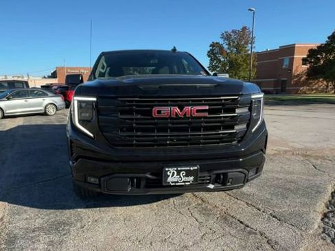 New 2026 GMC Sierra 1500 Elevation image 3
