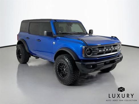 Used 2024 Ford Bronco Big Bend AWD/4WD image 3