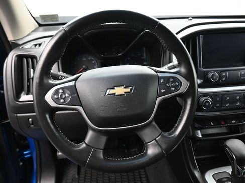 Used 2022 Chevrolet Colorado LT RWD image 14