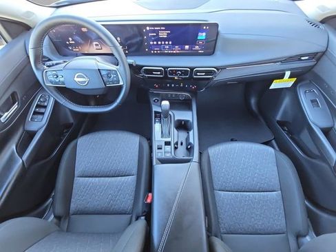 New 2026 Nissan Sentra SV w/ SV Convenience Package FWD image 20