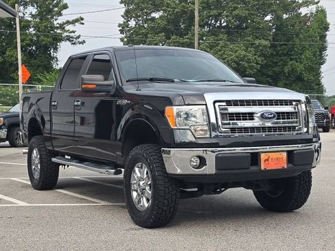 Used 2014 Ford F150 XLT w/ XLT Chrome Package RWD image 7