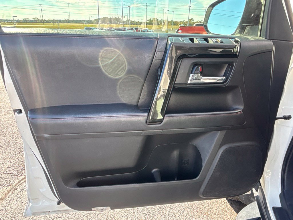 Used 2020 Toyota 4Runner TRD Pro AWD/4WD image 6