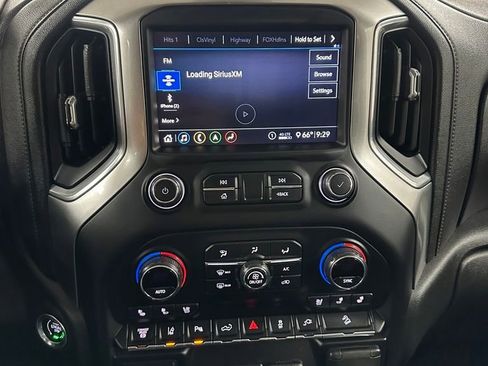 Used 2020 Chevrolet Silverado 2500 LTZ w/ LTZ Premium Package AWD/4WD image 21