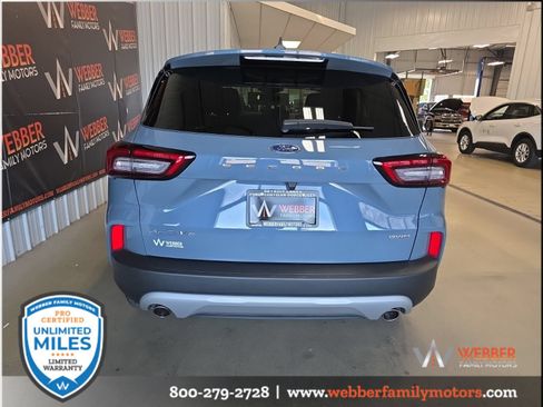 Used 2024 Ford Escape Active AWD/4WD image 5