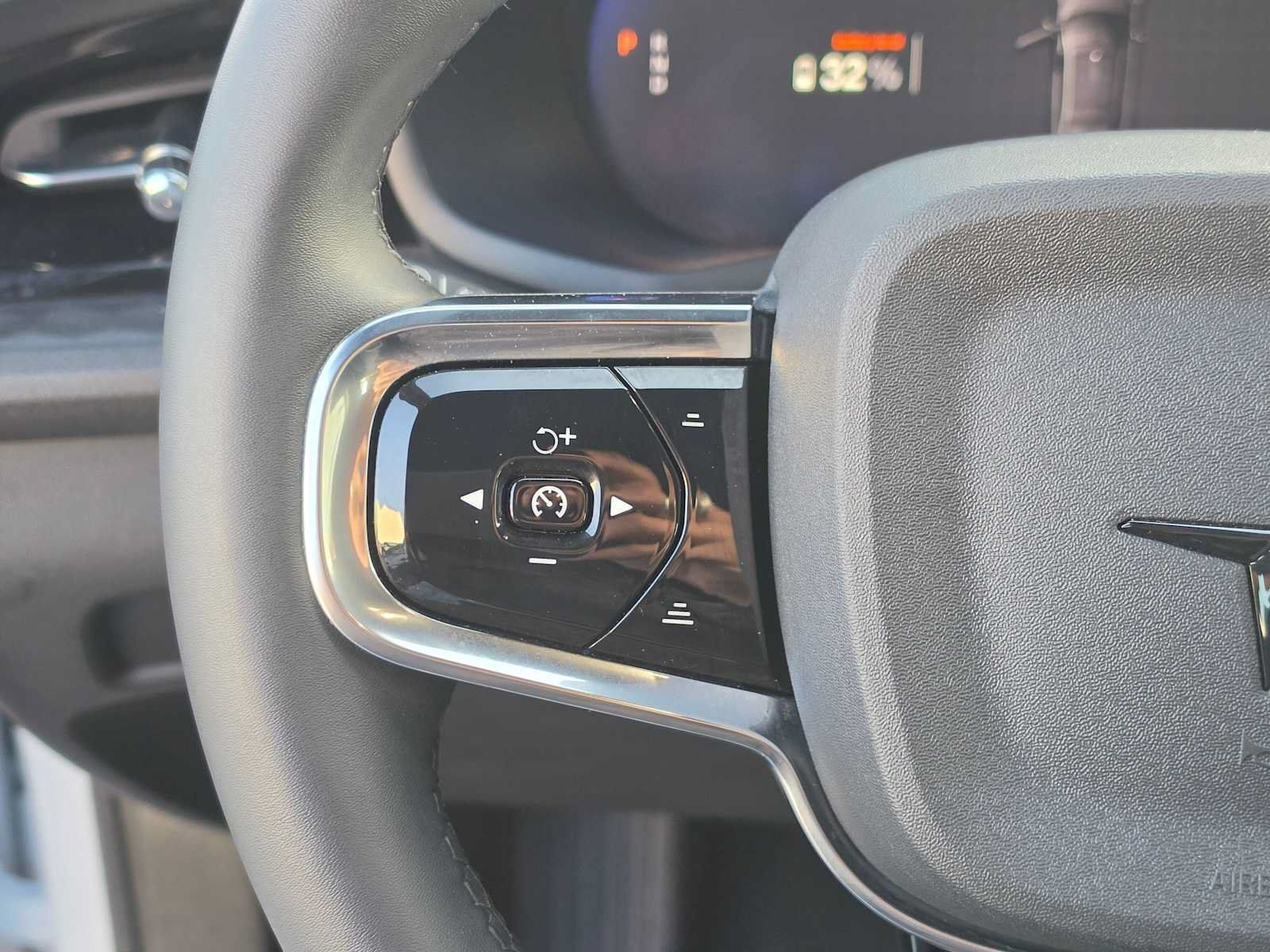 Used 2024 Polestar Polestar 2 RWD image 29