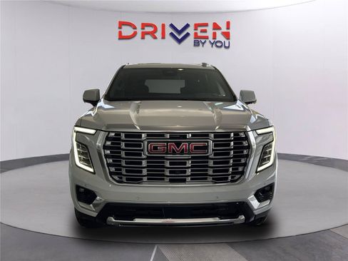 New 2026 GMC Yukon XL Denali w/ Sun & Power Step Package RWD image 9