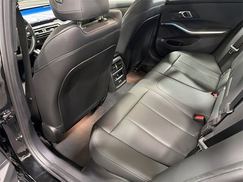 Used 2024 BMW 330i Sedan image 24