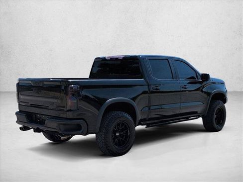 Used 2022 Chevrolet Silverado 1500 ZR2 w/ Technology Package AWD/4WD image 8