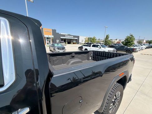 Used 2024 GMC Sierra 3500 Denali Ultimate AWD/4WD image 27