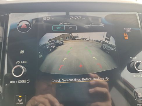 Used 2020 Subaru Outback Premium image 25