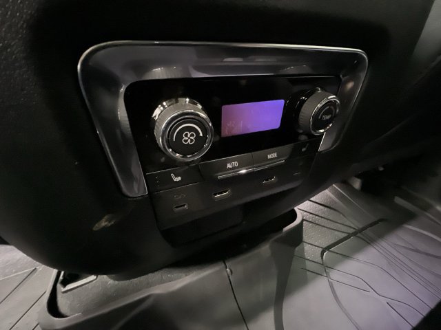 New 2026 Chevrolet Tahoe Z71 w/ Z71 Off-Road Package AWD/4WD image 23