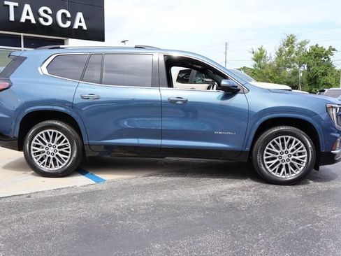 New 2026 GMC Acadia Denali w/ Super Cruise Package FWD image 9