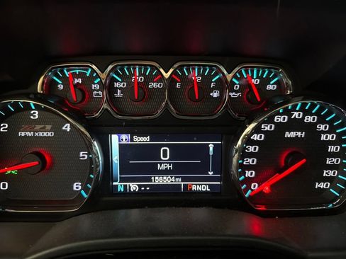 Used 2017 Chevrolet Silverado 1500 LT w/ All Star Edition AWD/4WD image 9
