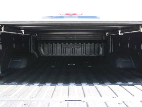 Used 2025 GMC Sierra 2500 AT4 w/ AT4 Premium Plus Package AWD/4WD image 10