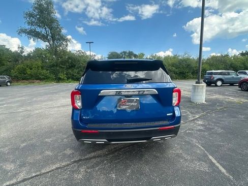 Used 2020 Ford Explorer XLT w/ Equipment Group 202A AWD/4WD image 5
