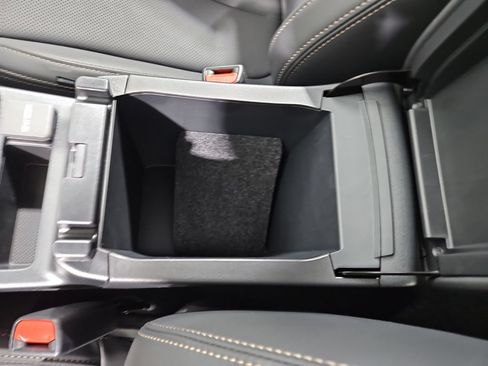 New 2026 Subaru Outback Limited AWD/4WD image 27