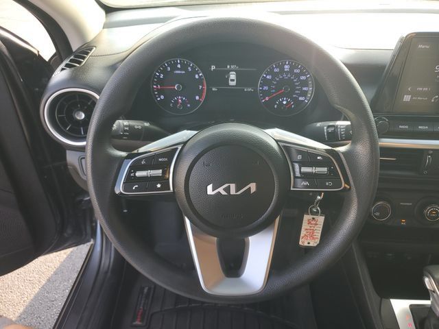 Used 2024 Kia Forte LXS w/ LXS Technology Package FWD image 26