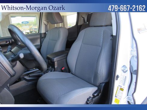 Used 2022 Toyota Tacoma SR image 24