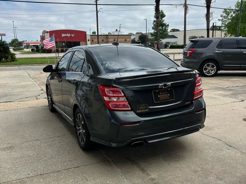 Used 2020 Chevrolet Sonic LT w/ RS Package FWD image 4