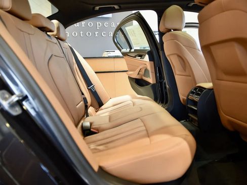 Used 2023 BMW 540i xDrive w/ Premium Package AWD/4WD image 22
