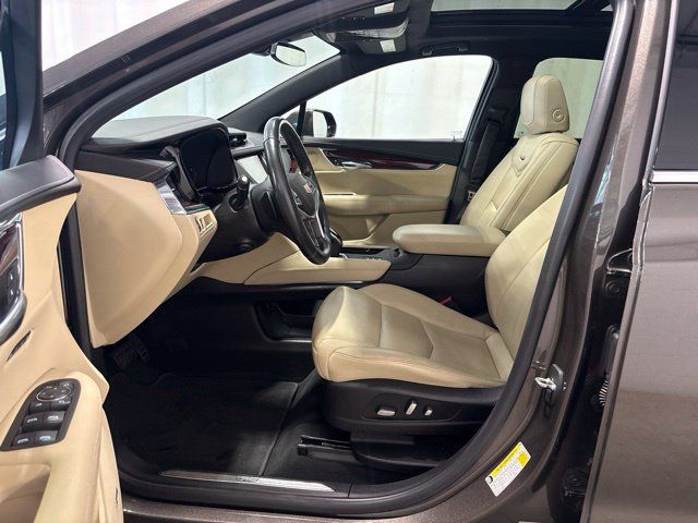 Used 2019 Cadillac XT5 Luxury AWD/4WD image 13