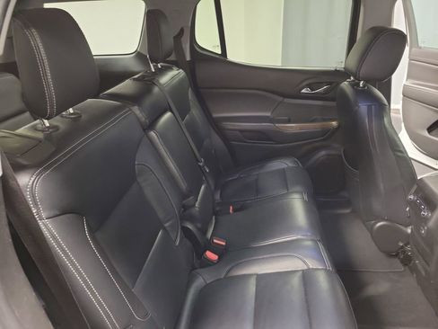 Used 2019 GMC Acadia SLE image 22