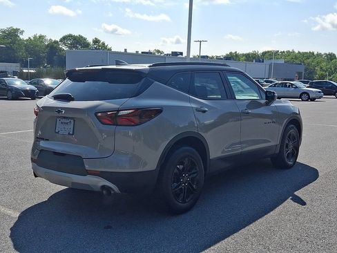 Used 2021 Chevrolet Blazer LT AWD/4WD image 4