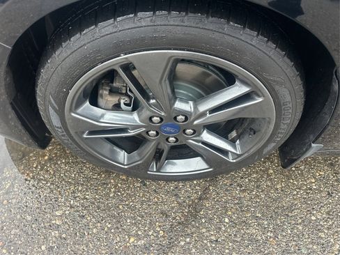 Used 2017 Ford Fusion Sport w/ Equipment Group 401A image 21