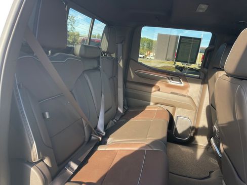 Used 2024 GMC Sierra 1500 Denali w/ Denali Reserve Package image 21