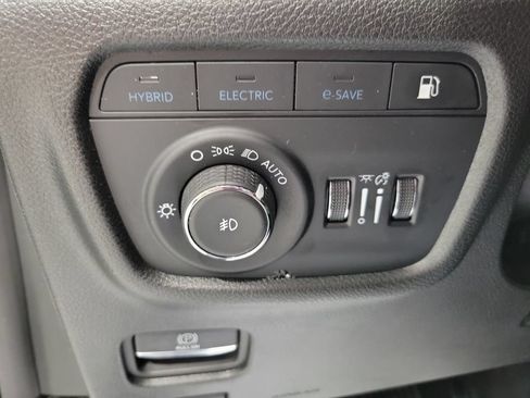 Used 2024 Jeep Grand Cherokee Limited 4xe AWD/4WD image 37