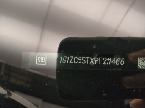 Used 2023 Chevrolet Malibu LS w/ Driver Confidence Package image 33